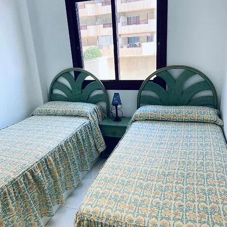 Primera Linea De Playa, Topacio 1 * Calpe