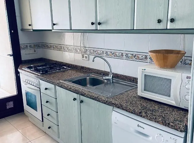 Primera Linea De Playa, Topacio 1 *