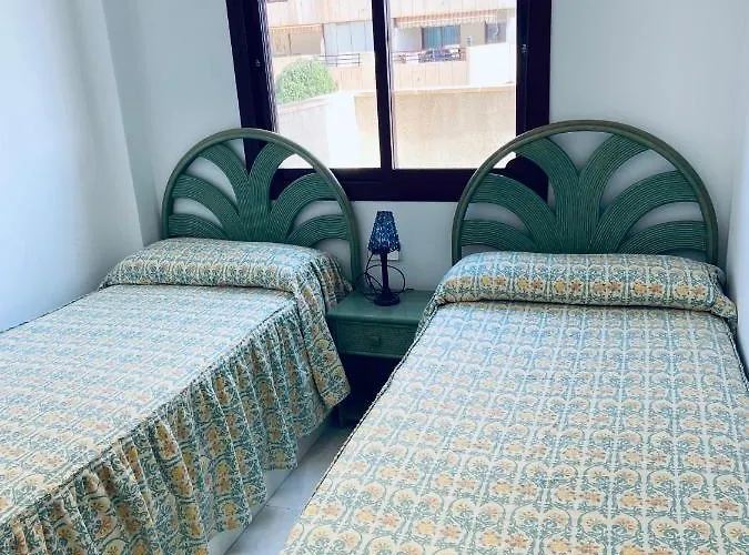 Primera Linea De Playa, Topacio 1 * Calp