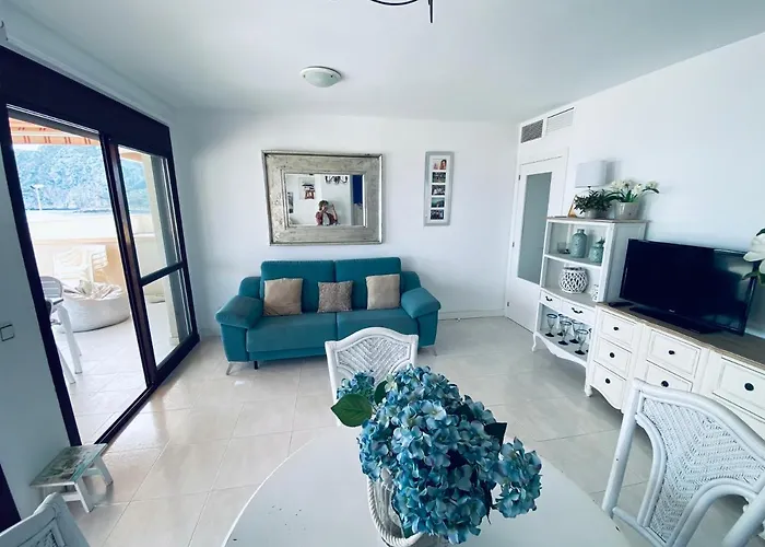 Primera Linea De Playa, Topacio 1 * Calp