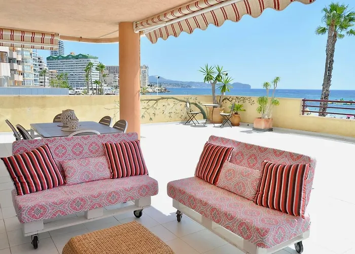 Primera Linea De Playa, Topacio 1 * Calp