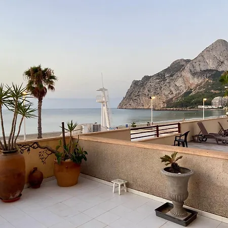 Primera Linea De Playa, Topacio 1 Calpe